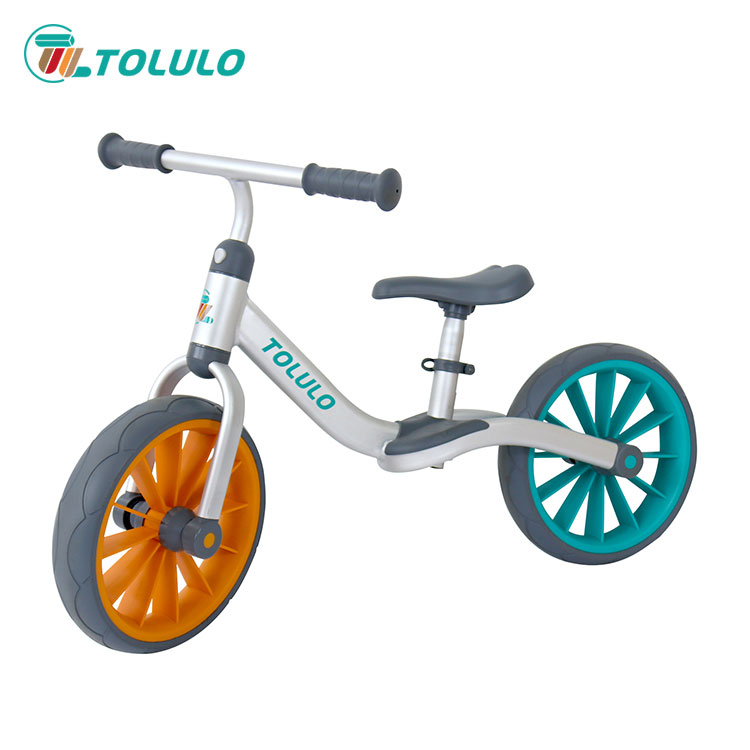 Balanse Bike Para sa Toddler